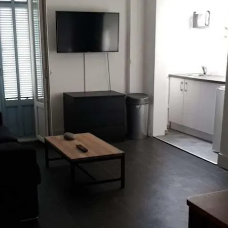 Studio En Plein Coeur De Juan Les Pins Apartment